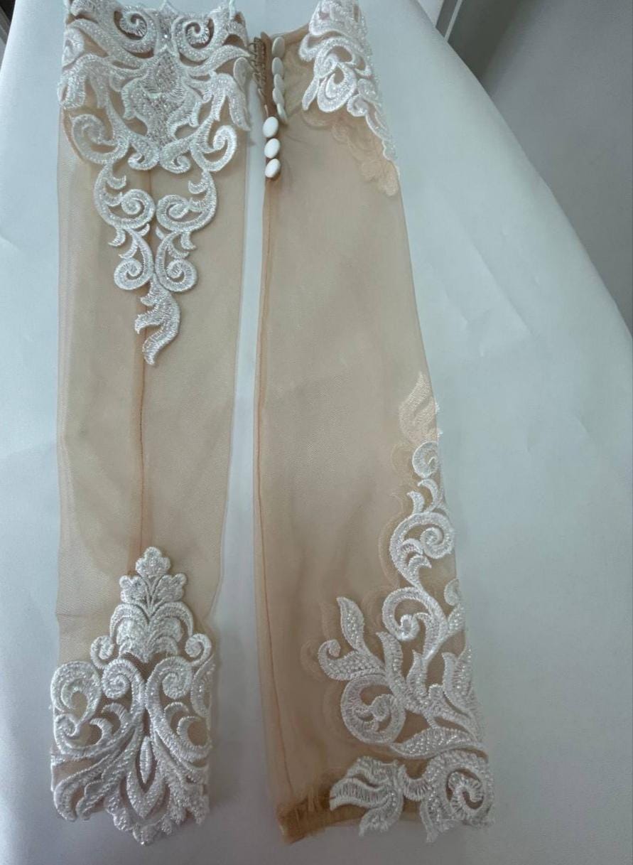 Detachable wedding sleeves Debra