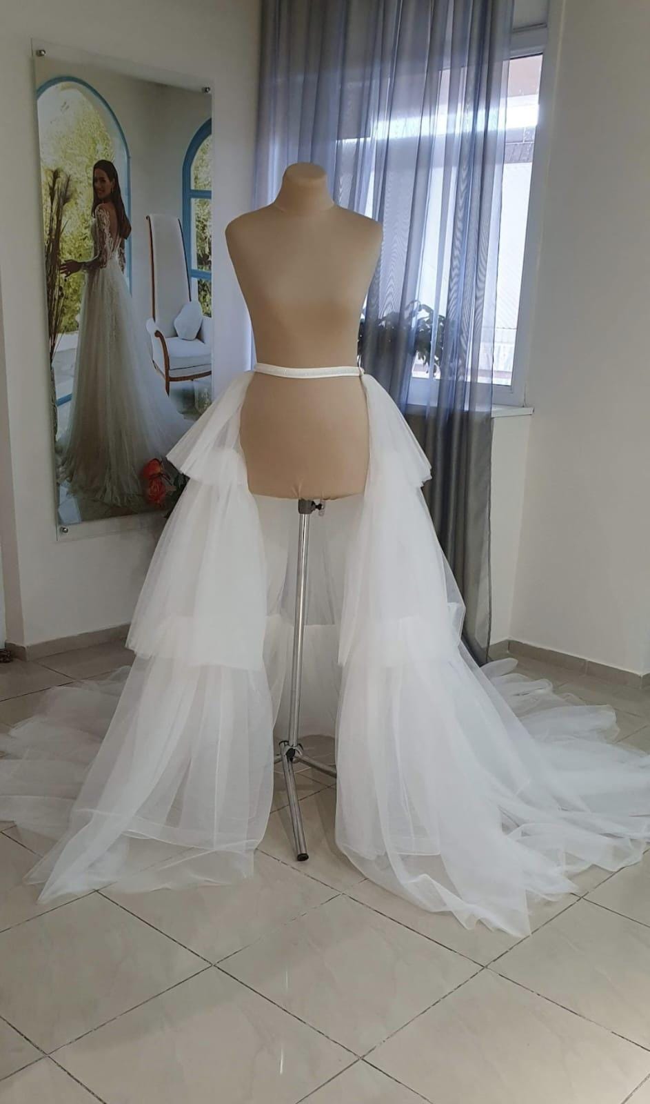 Ruffle overskirt Adriana