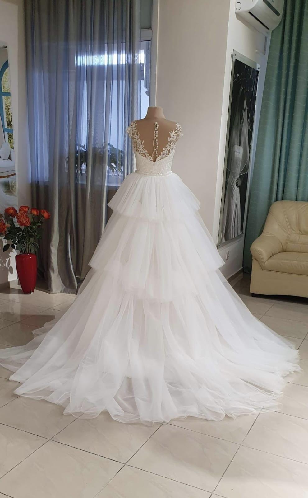Ruffle overskirt Adriana