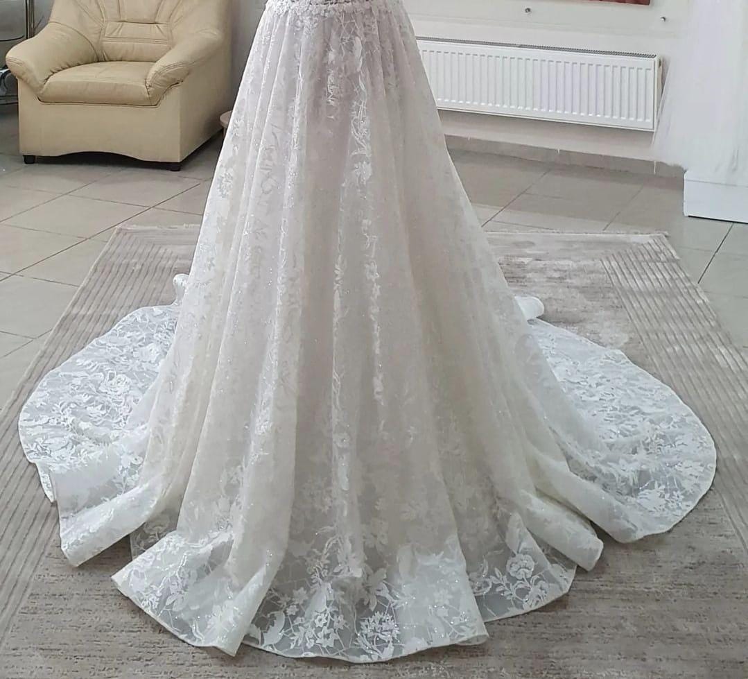 Floral sequin lace full skirt Berenice