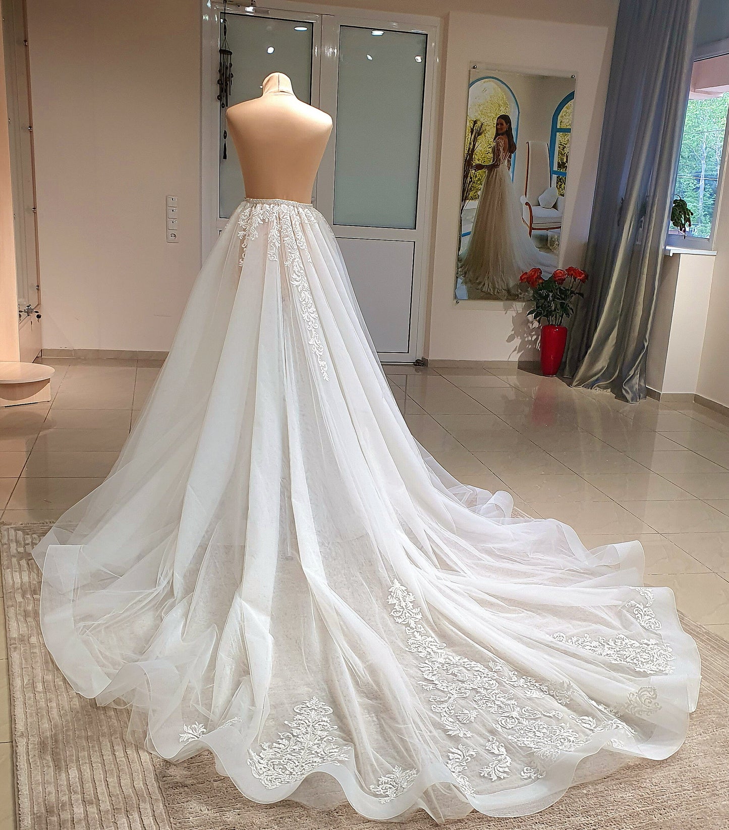 Detachable tulle wedding overskirt Flora