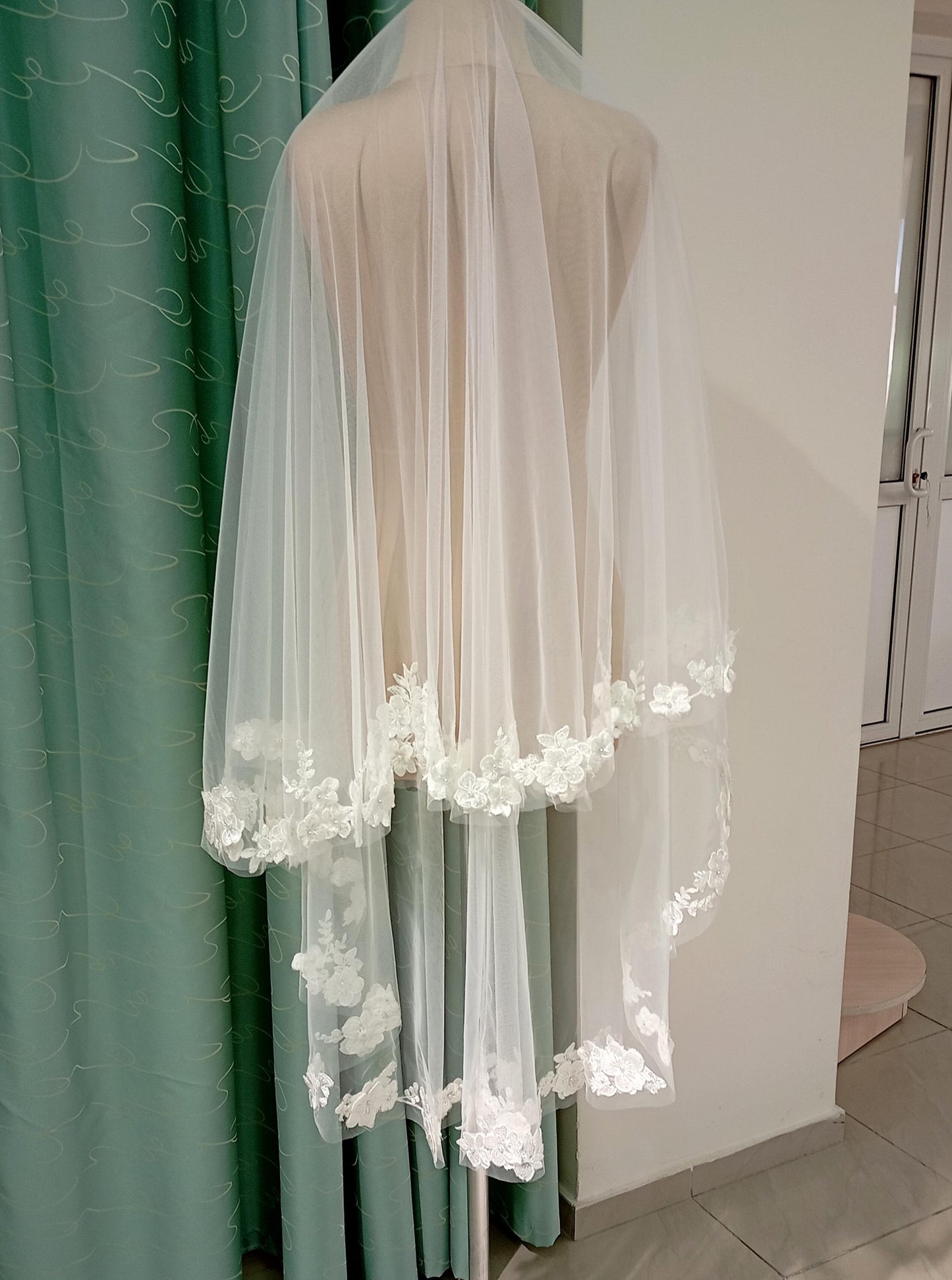 Lace fingertip veil, bridal lace veil, handmade veil,  2 tiers veil, fingertip veil, custom veil