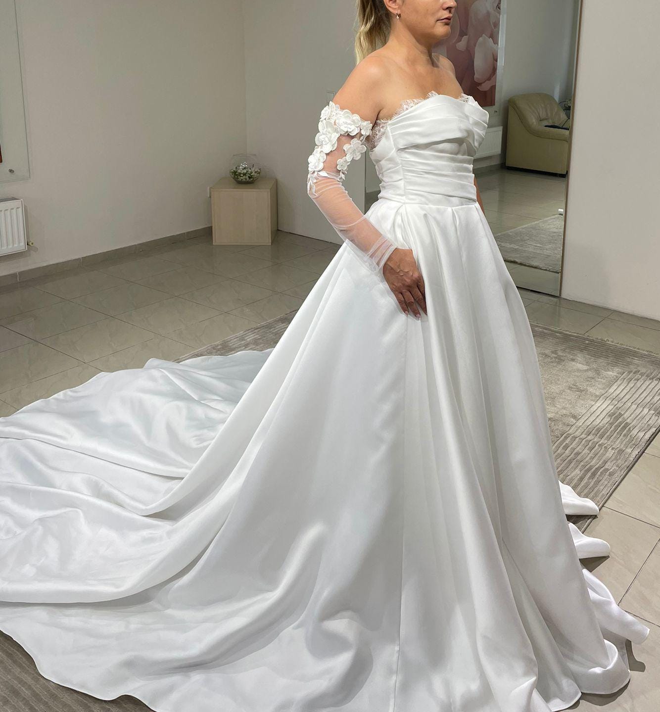 Removable Bridal Sleeves with 3D flowers Danielle