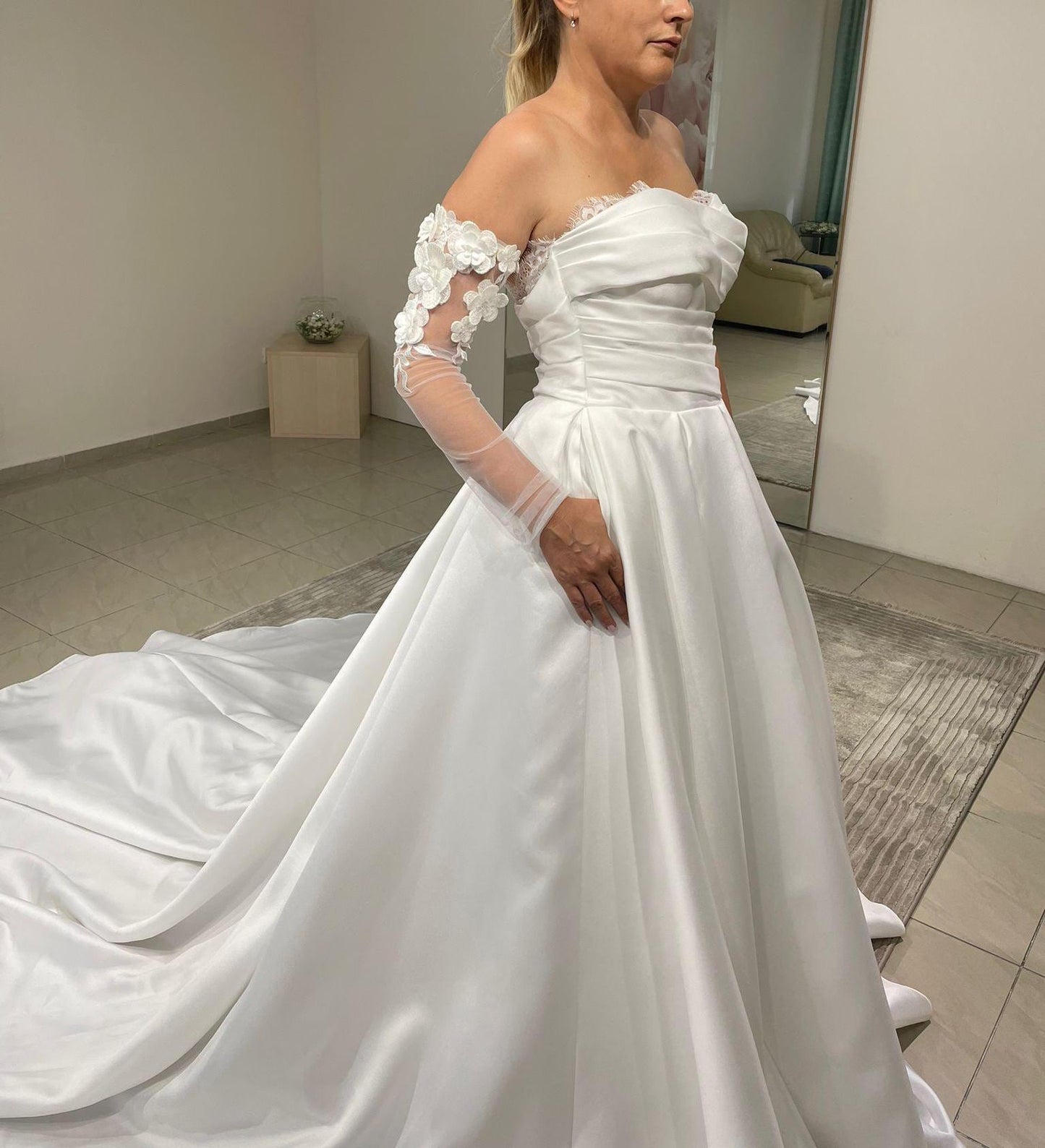 Removable Bridal Sleeves with 3D flowers Danielle