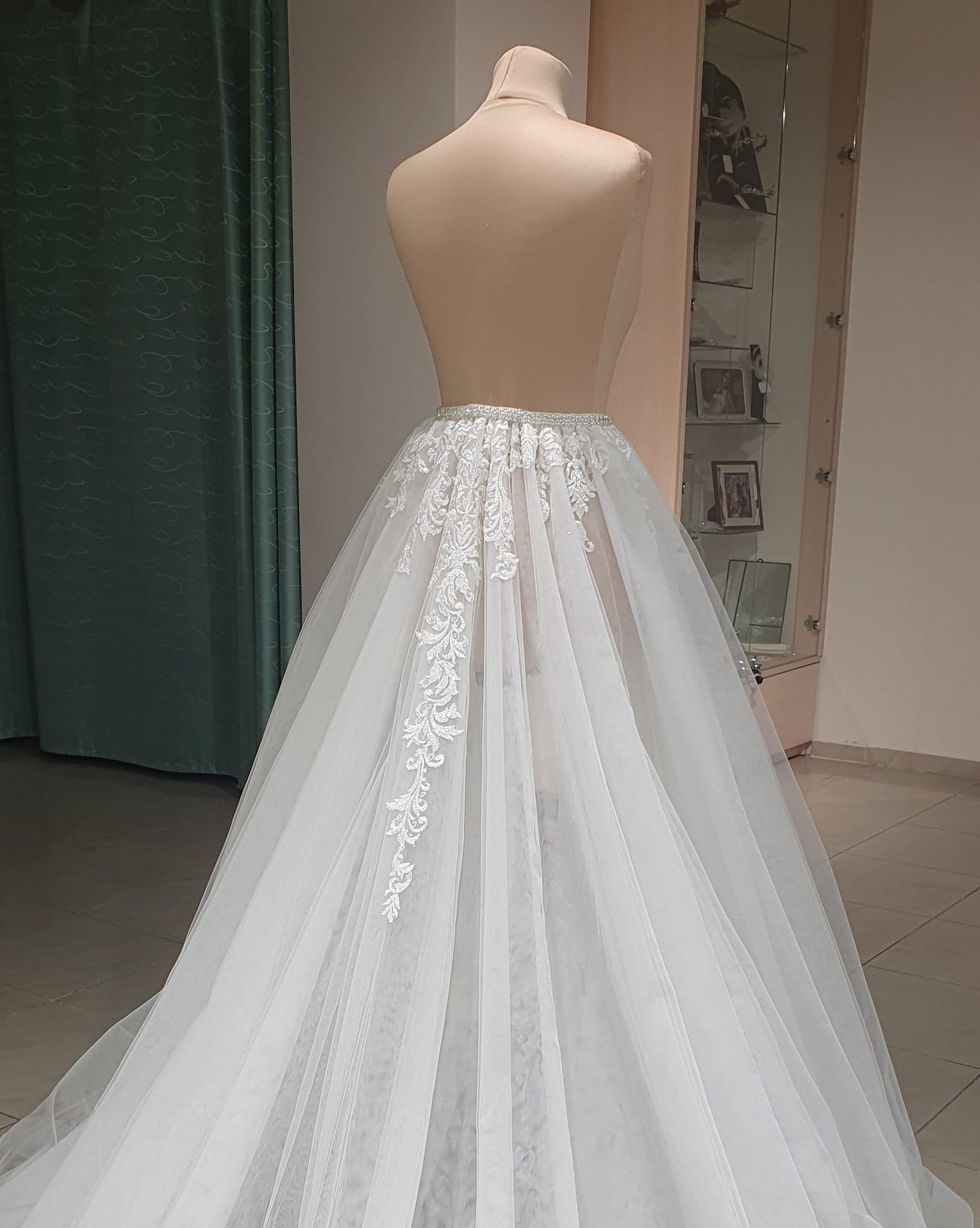 Detachable tulle wedding overskirt Flora