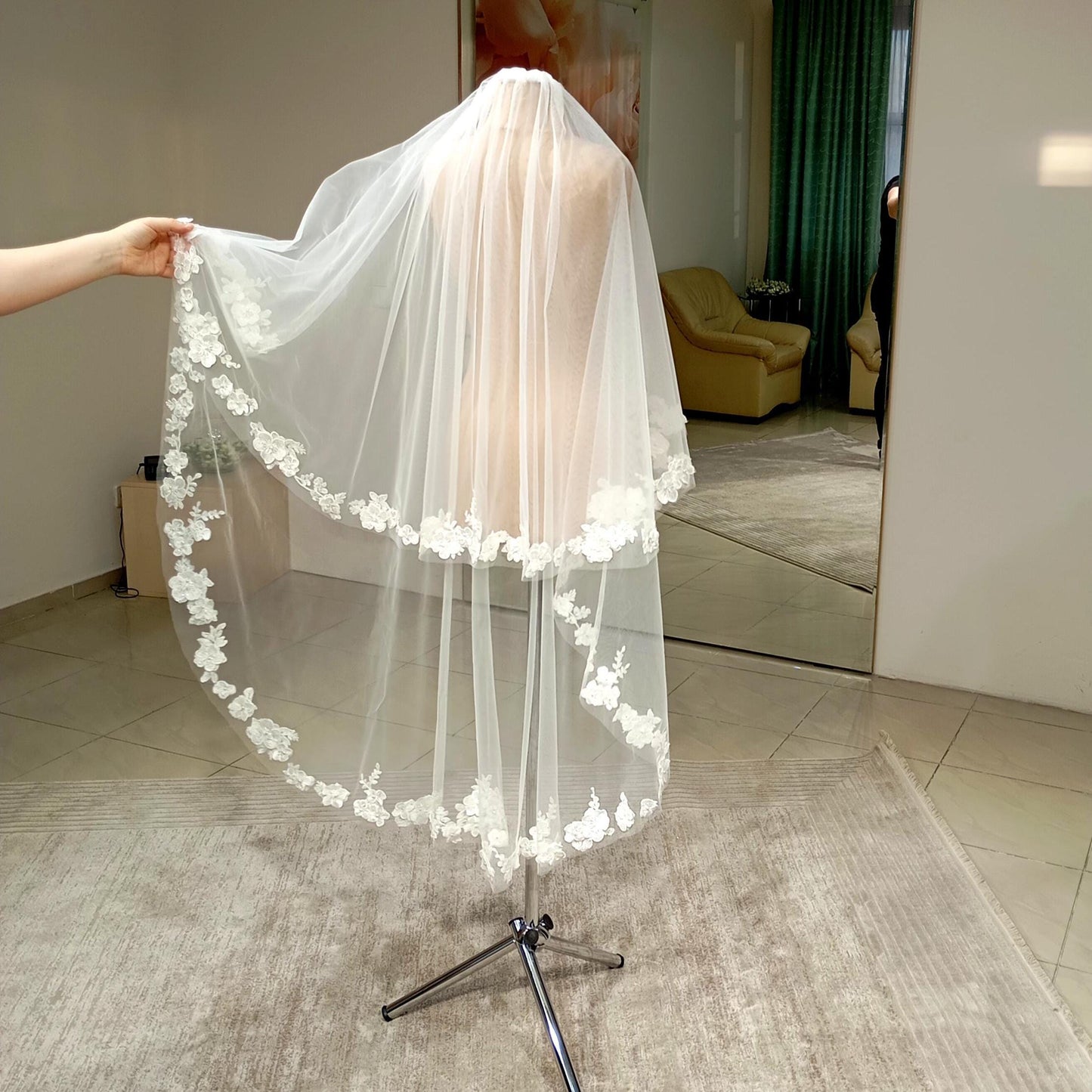 Lace fingertip veil, bridal lace veil, handmade veil,  2 tiers veil, fingertip veil, custom veil