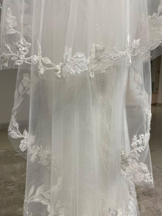 Lace fingertip veil, bridal lace veil, handmade veil,  2 tiers veil, fingertip veil, custom veil