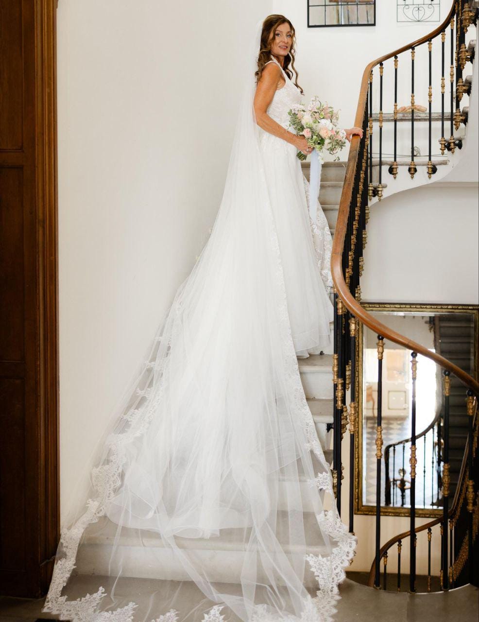 Cathedral lace veil Diana